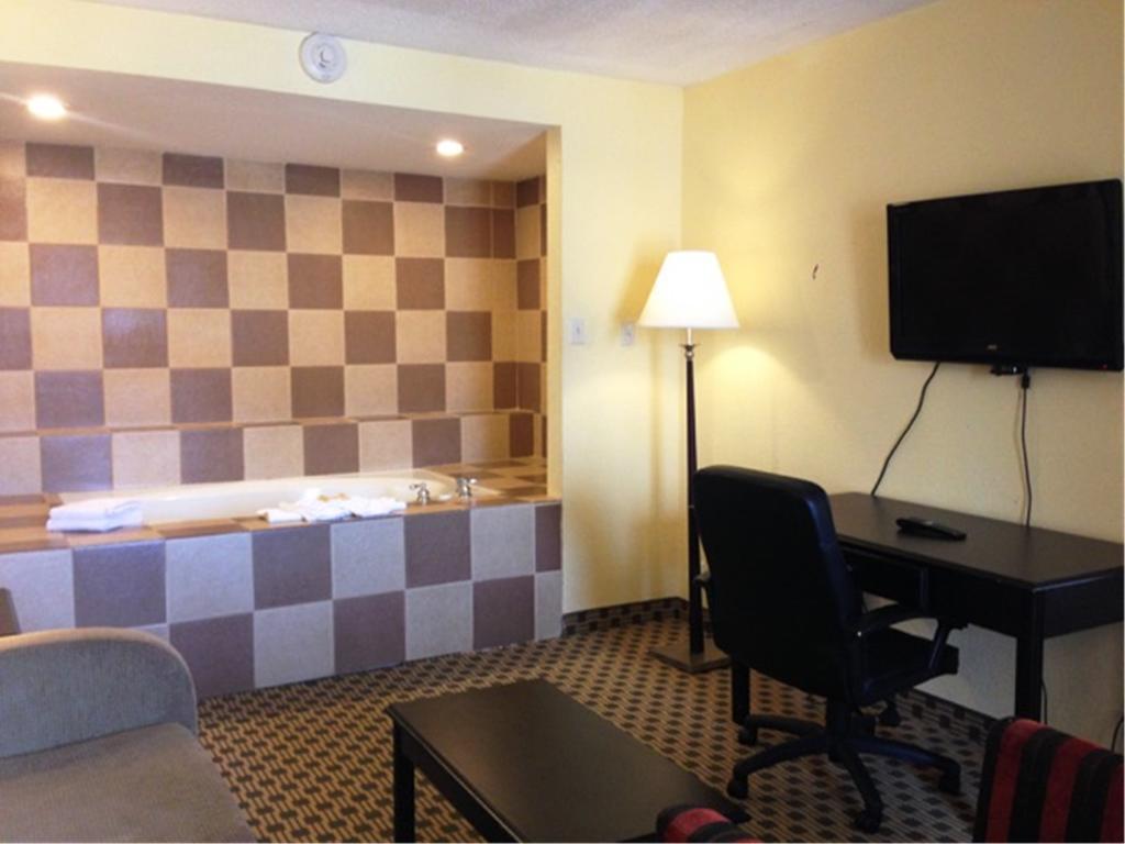 Days Inn By Wyndham Irving Grapevine Dfw Airport North Extérieur photo
